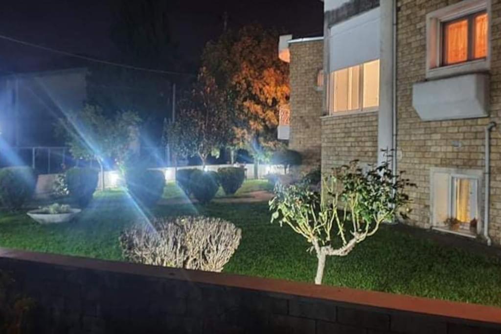 Holiday home Mama's House. 300m απο τον μύλο των ξωτικών. *