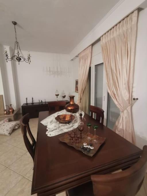 Mama's House. 300m απο τον μύλο των ξωτικών. Trikala (Thessaly)